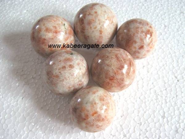 Balls / Spheres / Eggs